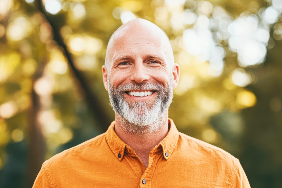 Cosmetic dental implants vs bridges